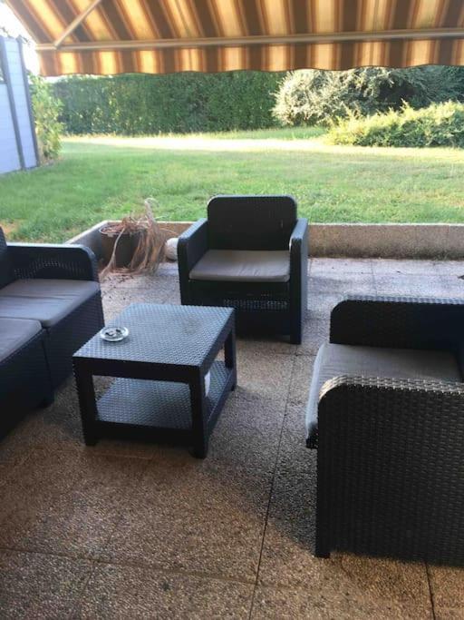 Tres Bel Appartement 3 Pieces + Jardin + Parking Divonne-les-Bains Exterior foto